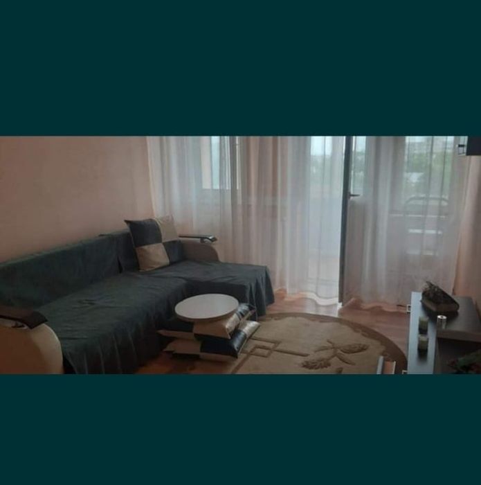 Inchiriez apartament 2 cam