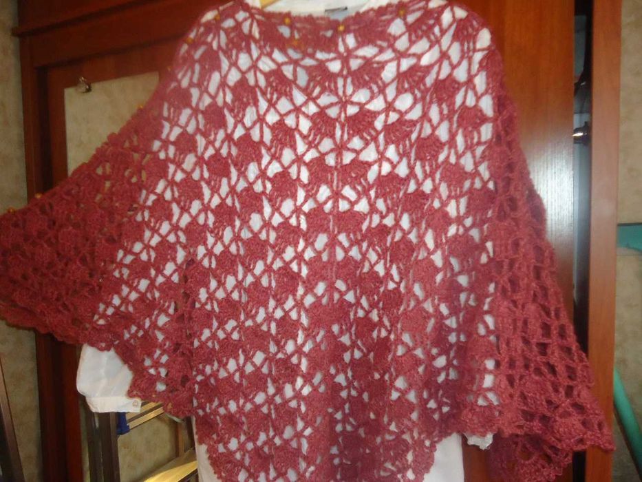 Женские шали (накидки) (Крючок биллан тукилган аеллар учун румоллар)