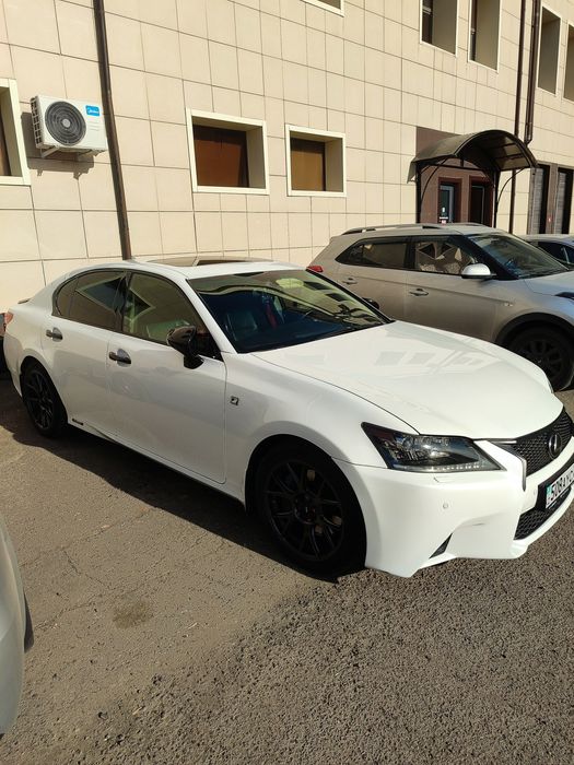 Продам Lexus GS 450h