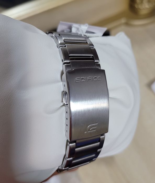 Часы   Casio Edifice ECB 950 100% ORIGINAL