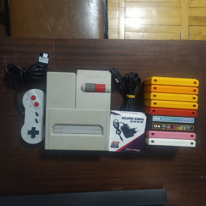 Приставка Famicom AV с 10 играми