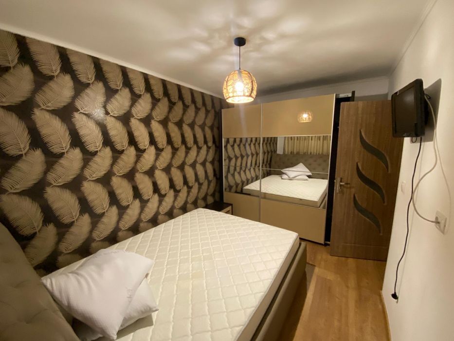 Inchiriez apartament 2 camere