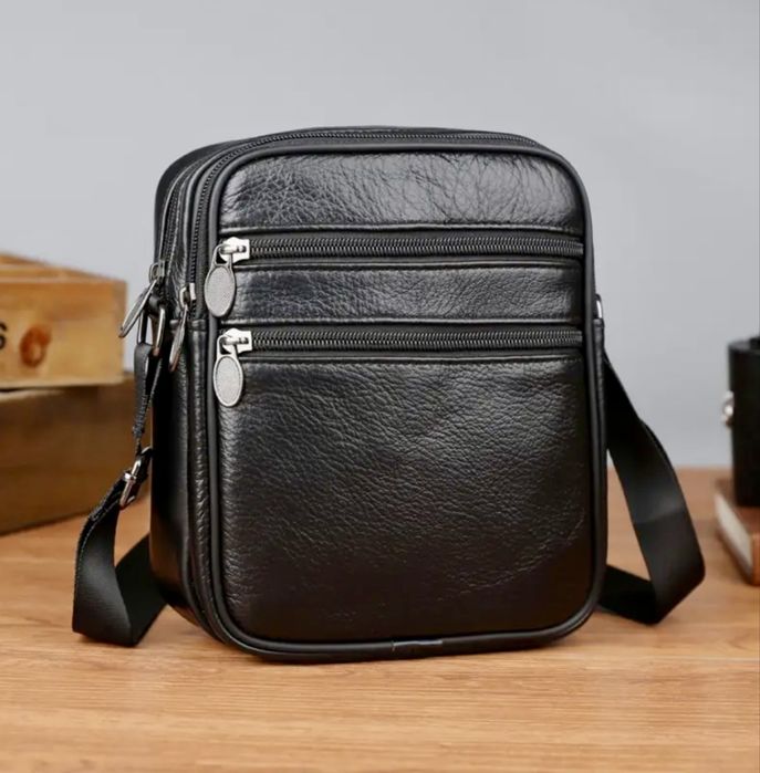 Мъжка ежедневна кожена чантичка с компактен размер! Черна естест. кожа