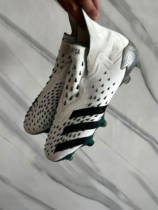 Бутсы adidas 100%orginal