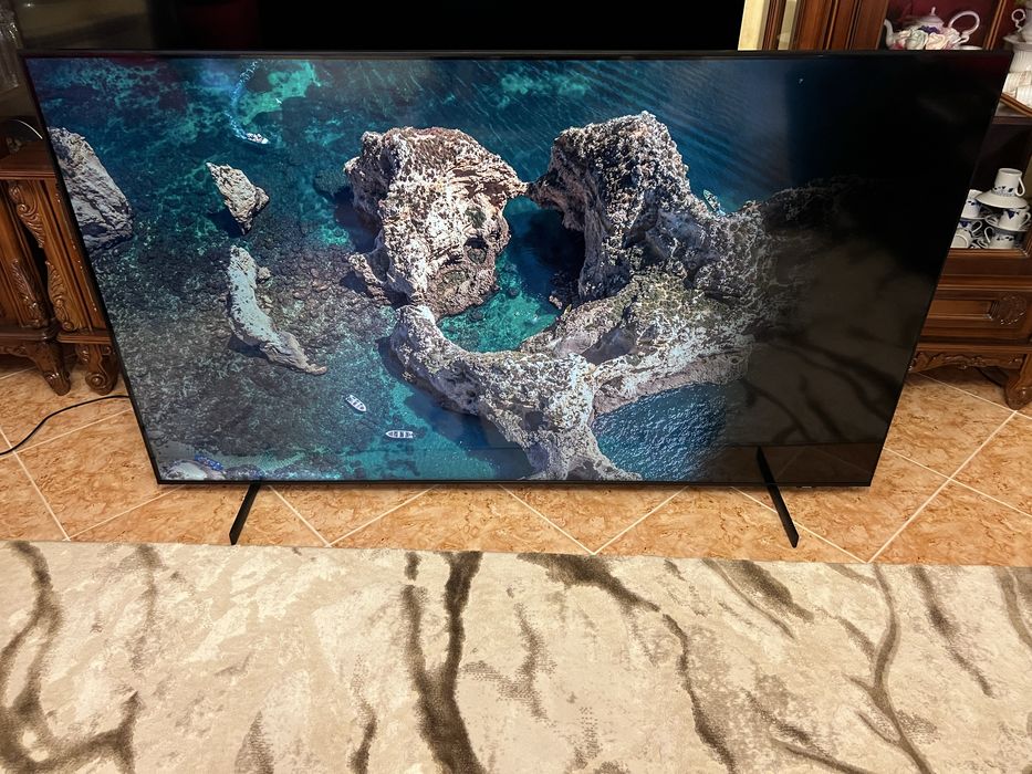 Televizor OLED 4K Samsung 75”