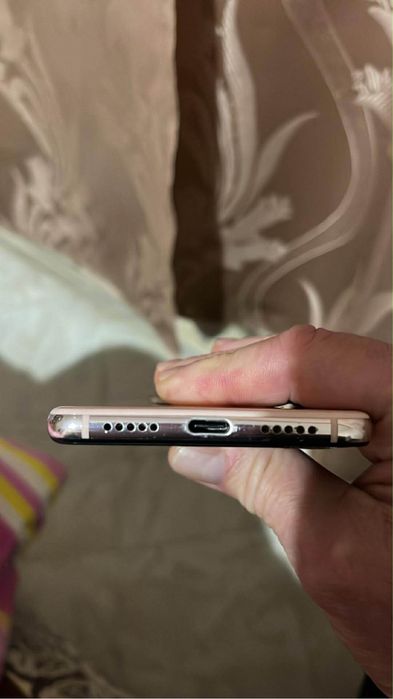 Хуавей 20 про розово  златист