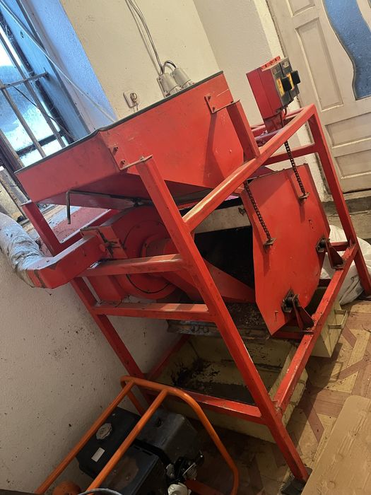 Presă de ulei la rece la pachet cu selector