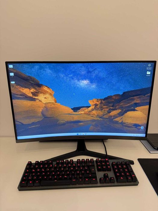 PC gaming AMD Ryzen 5 Radeon RX580 + monitor curbat 27 inch