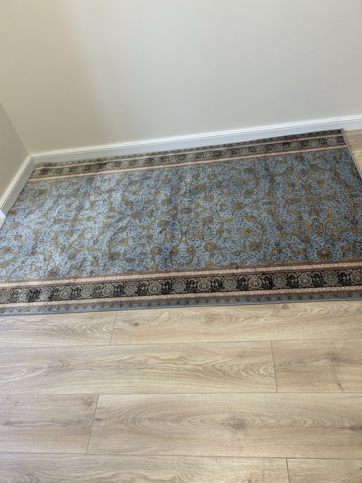 Продам ковровую дорожку