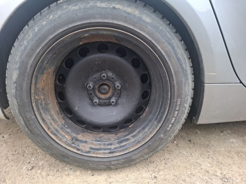 Vând   jante dublate 5x120 au fost  montate pe un  seria 5 e61 cauciucuri  m+s