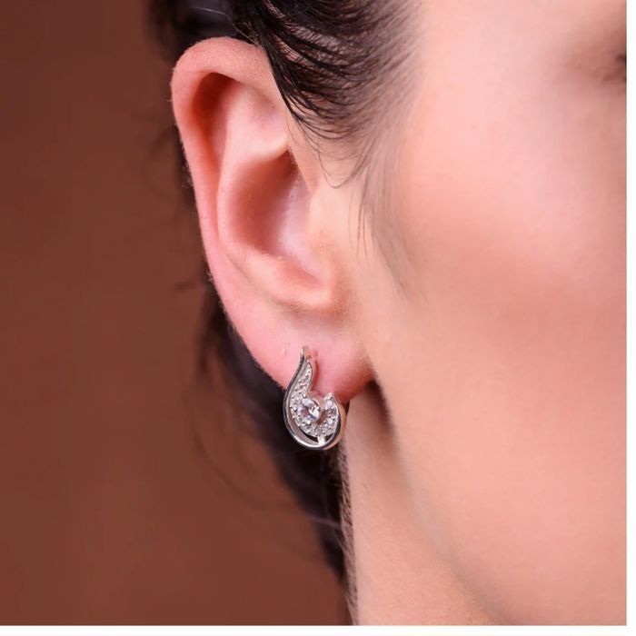 Сребърно колие с висулка и обеци