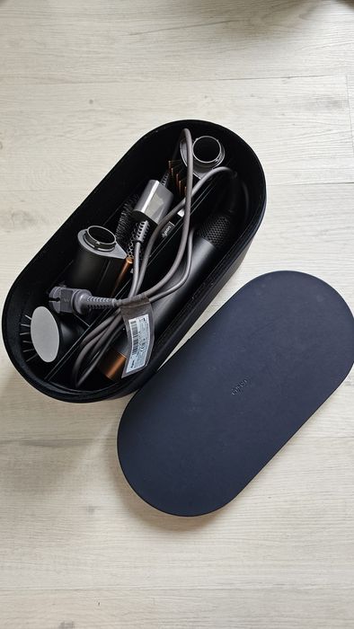 Фен стайлер Dyson оригинал Airwrap Multi-styler.В отличном