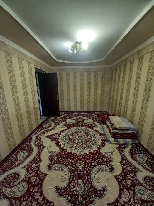 Сдается 1 ком кв в Чирчике 2 этаж около 3 школы ориентир анор банк