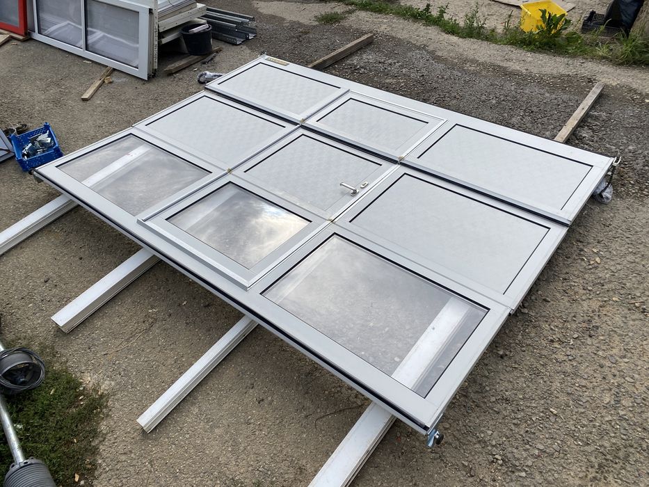 USA SECTIONALA INDUSTRIALA Hormann poarta  H 230 x L 306  Garantie