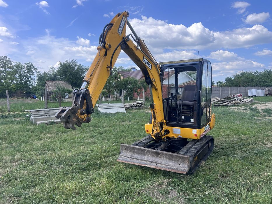 Vand miniexcavator jcb 2,9t