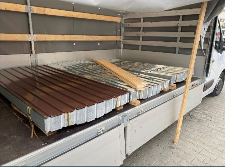 Tabla cutata colorata și zincata