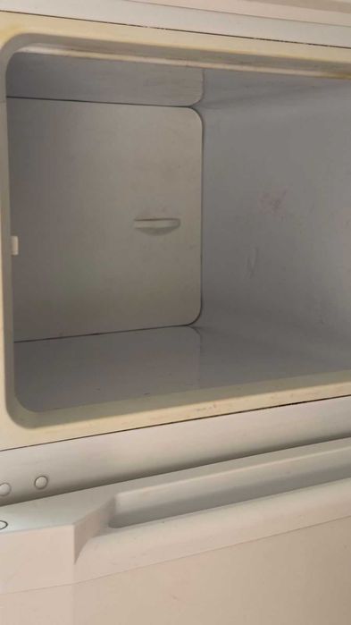 Холодильник Beko (145 см) в отличном состоянии.