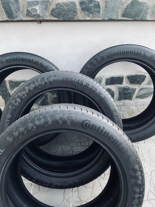 4 броя летни гуми Continental предни 285/45/22 задни 325/40/22