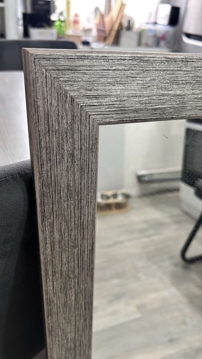 Зеркало интерьерное в раме