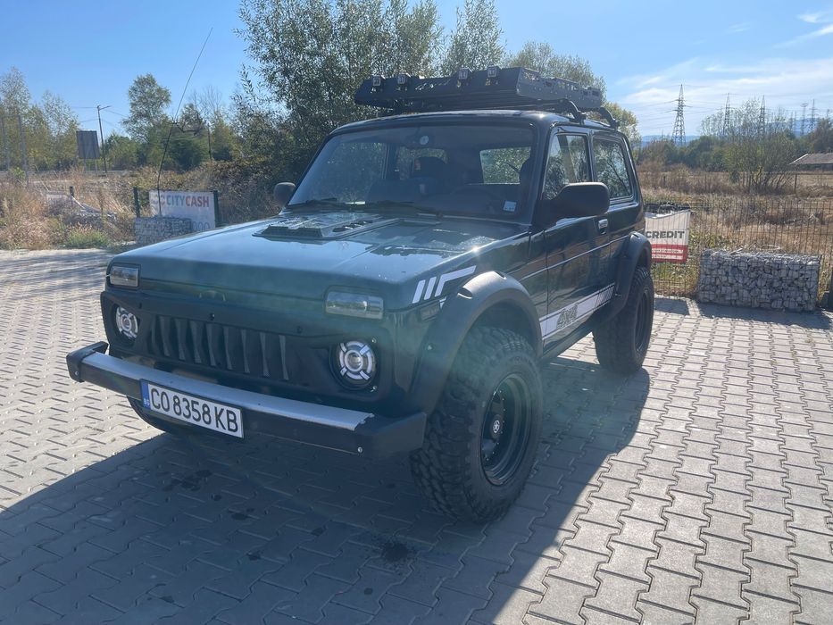 Лада Нива 4x4 1.7I