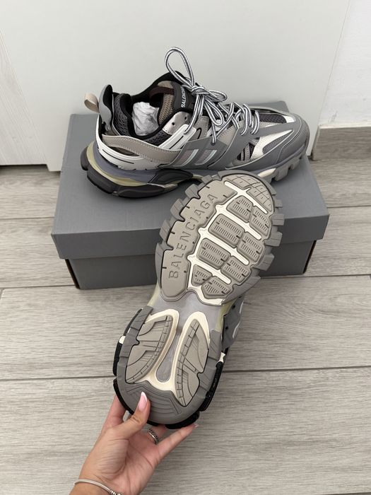 Balenciaga Track