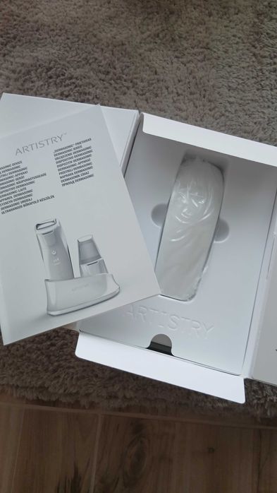 Amway Dermasonic / Амуей Дермасоник Уред за домашна грижа за лице