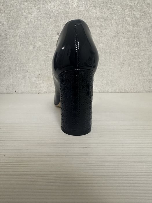 Лакированнные туфли