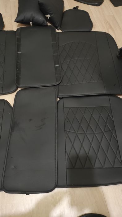 Чехлы в салон на седан