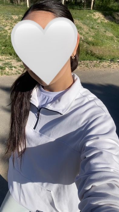 Белая Оверсайз Кофта