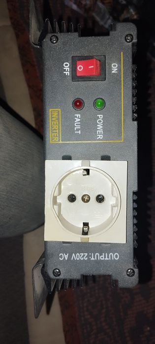 Преобразователь с 24 вольт на 220 ,