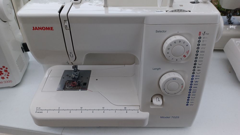 Masini de cusut diverse marci