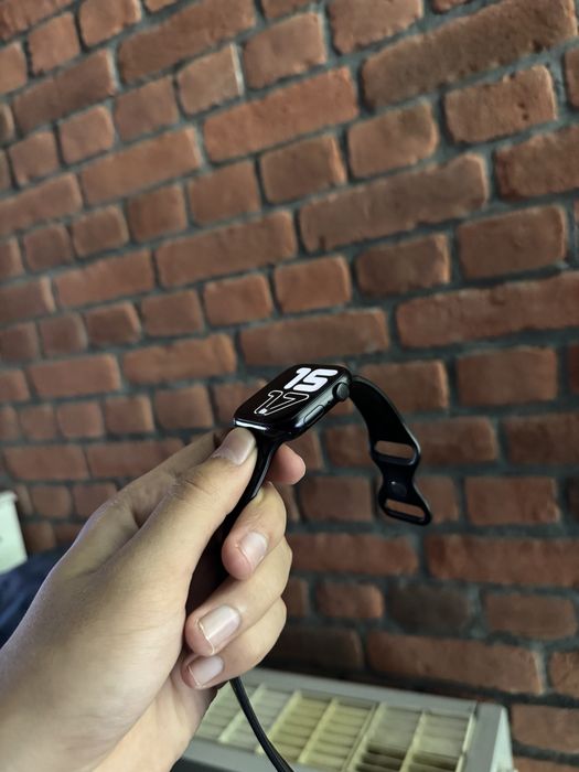 Iwatch 9 45 64 gb