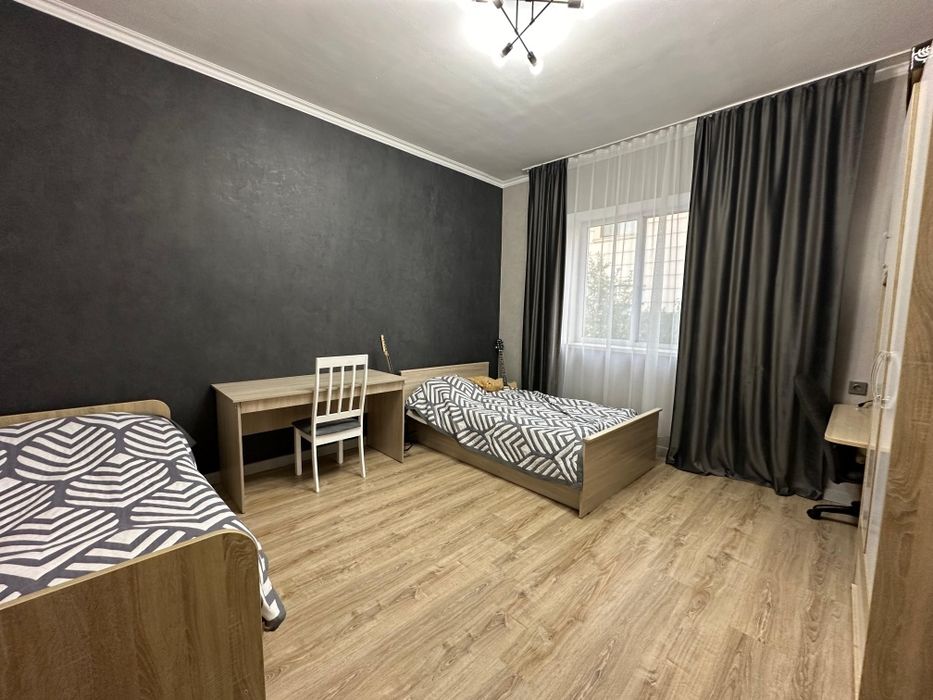 Продается 5 комнатный Дом