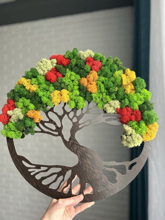 Картина дърво със скандинавски мъх