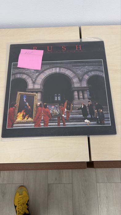 Vand vinyl-uri simple LP, formatia si albumul le gasiti in poze
