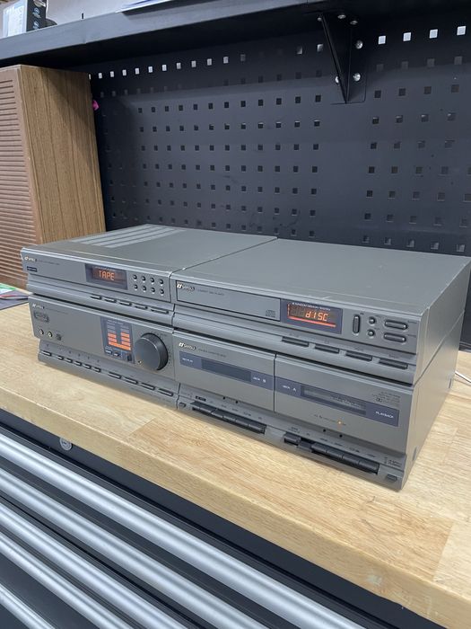 Sistem audio sansui mc1000l amplificator radio deck si cd