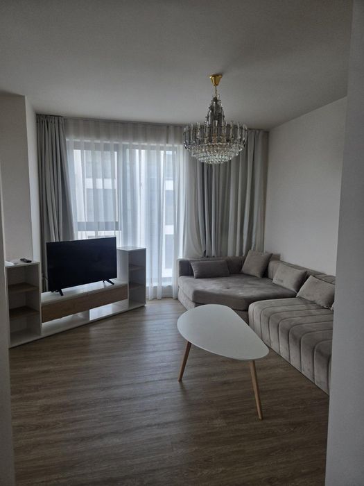 Дава се под наем Тристаен апартамент в Пловдив, Кършияка - 90 кв.м за 750 € - Снимка #1