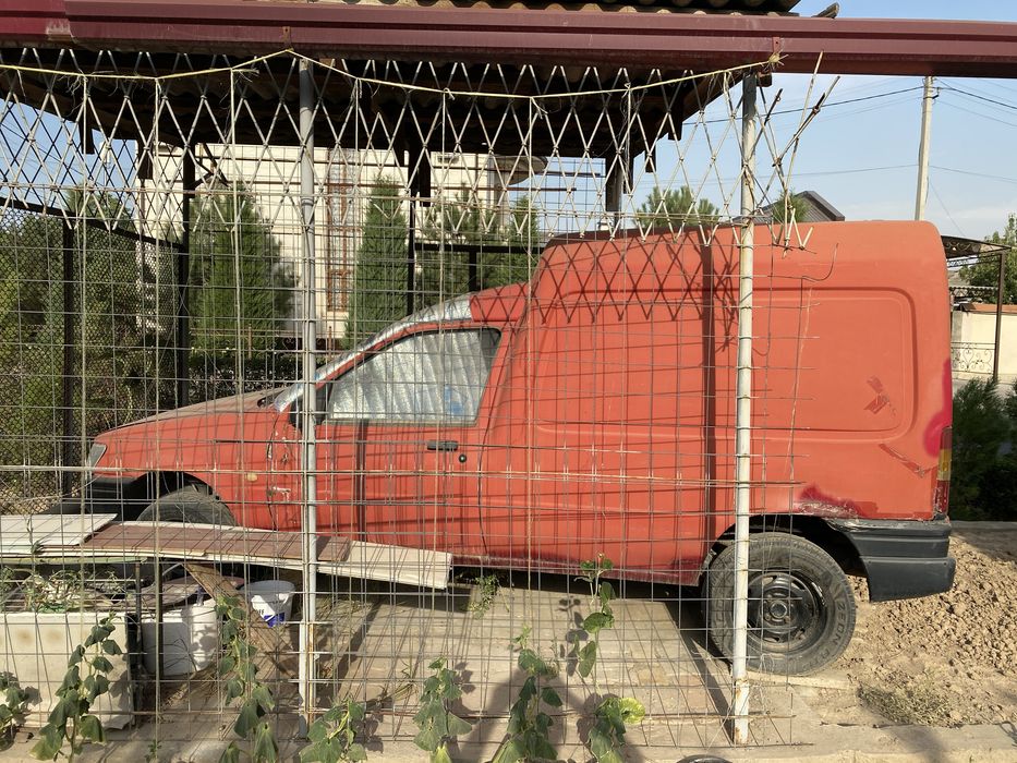 Ford Courier 1993