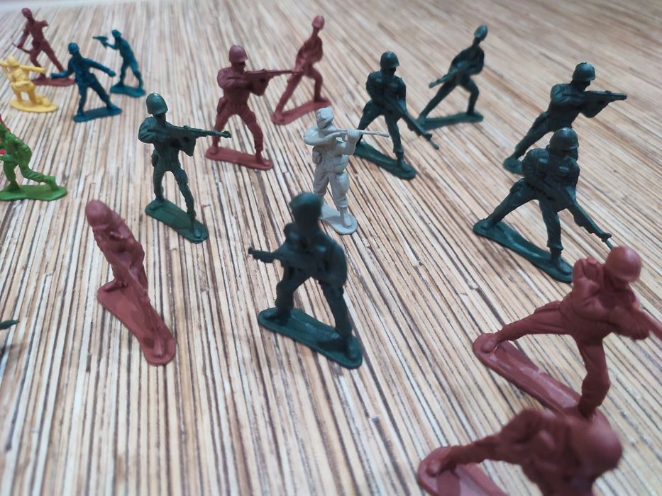 Продам военные действия