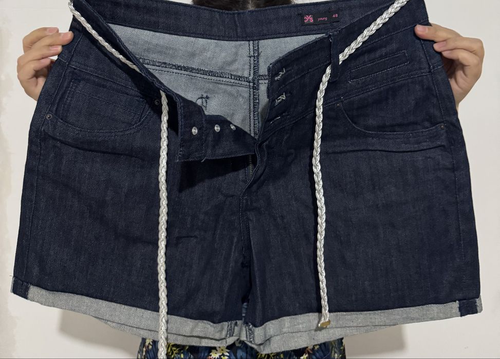 Джинсовые шорты
