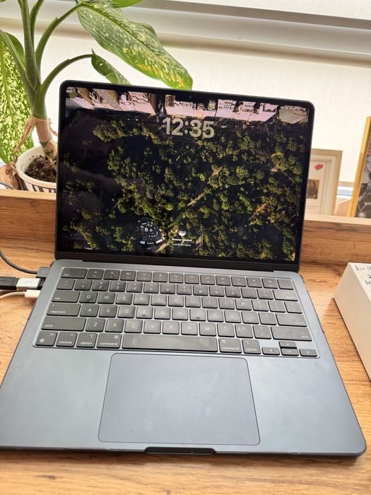 Продам Macbook Air M3