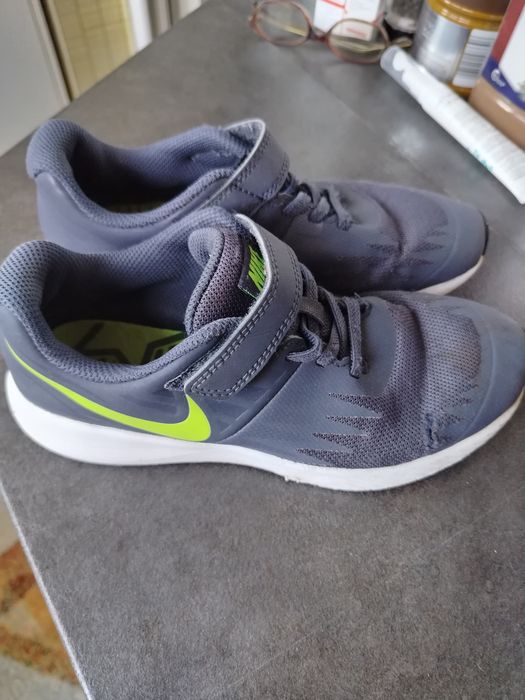 н. 34 Детски маратонки Nike
