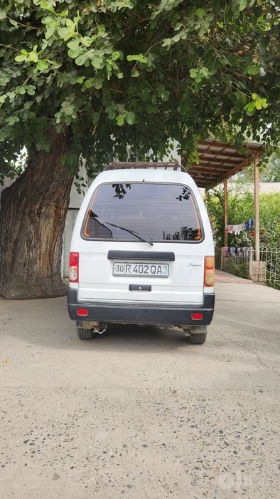 Yengil avtomabil