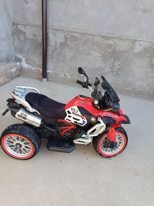 Detskiy Motosikl sotiladi