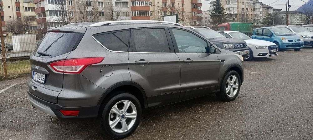 Ford Kuga 4x4 model Titanium Inm Ro 2026
