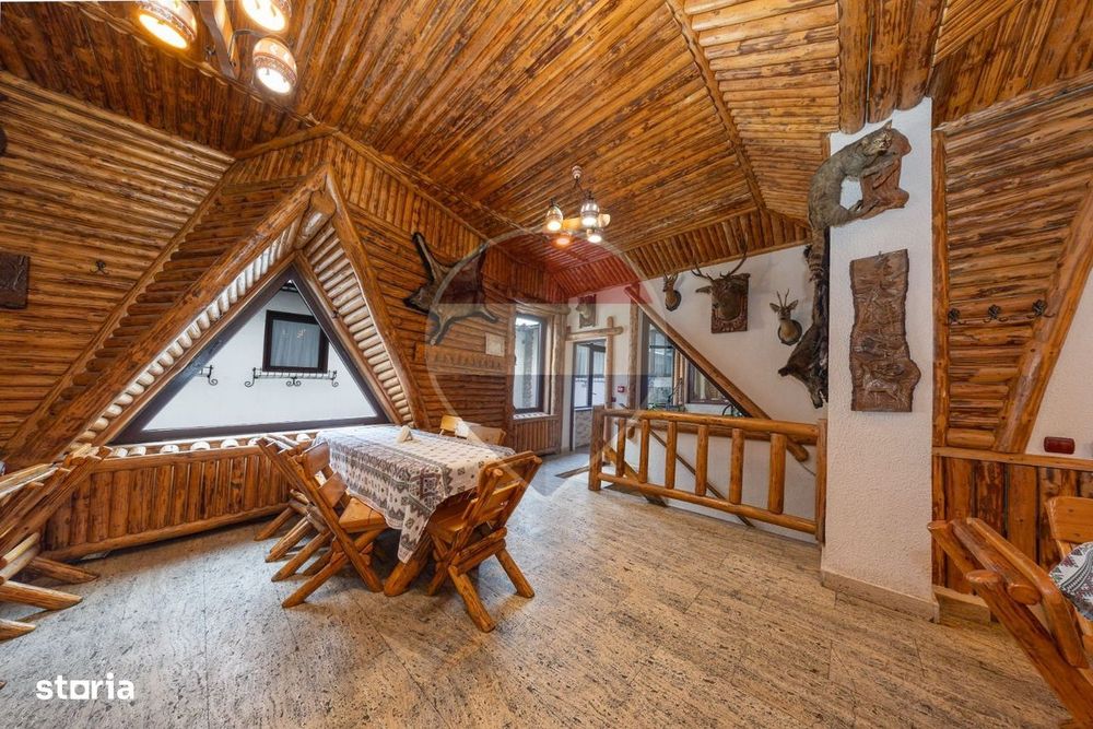 Pensiune cu restaurant și spații comerciale, central Râșnov
