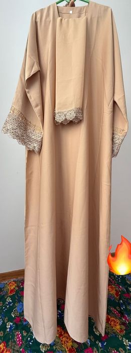 Платье новое  легкое