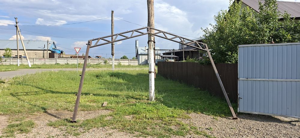 Срочно!!!Каркас гаража металлический
