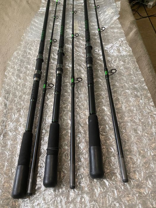 Продавам 3 броя пръчки Formax Huricane boat 2.40