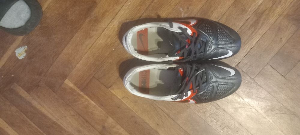 Бутонки Nike 41 номер